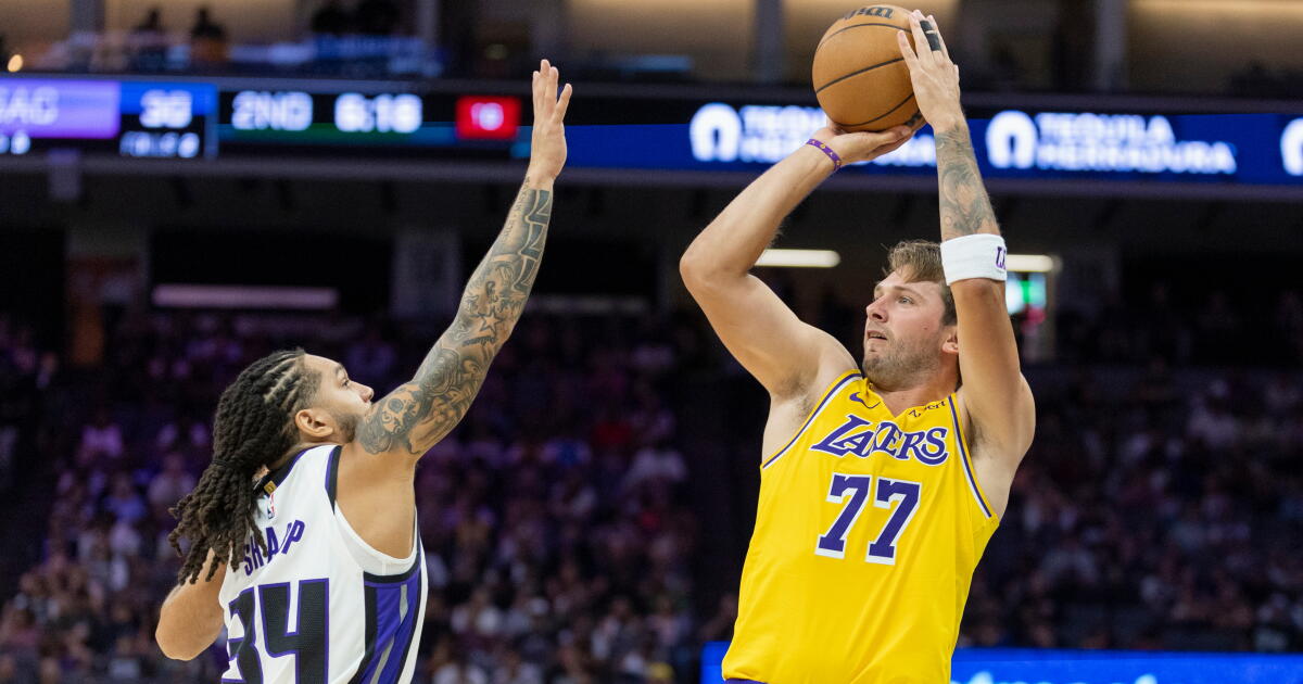 Luka Doncic scores 21 as Lakers unveil new defense in preseason win
