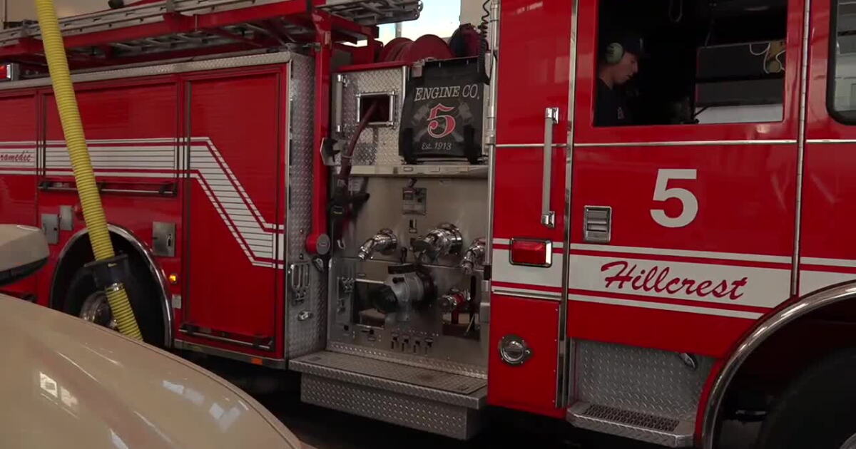 San Diego Fire-Rescue talks about fighting fires amid high heat