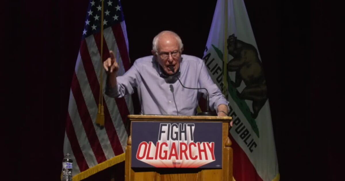 Bernie Sanders rallies local crowd for Democratic challenger Randy Villegas