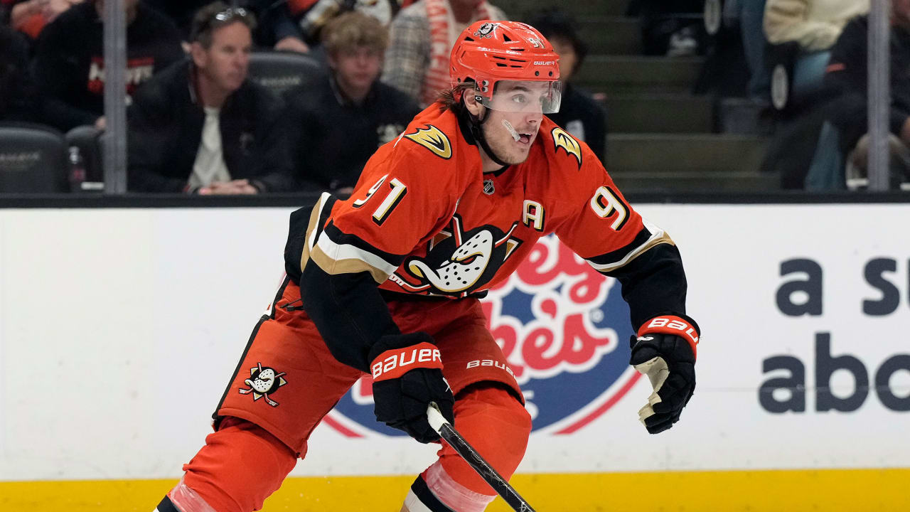NHL On Tap: Carlsson, Ducks set for home opener against Panthers