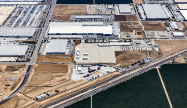 Wonderful Real Estate Inks Major Land Deals, Sells 1M SF Facility Near Bakersfield