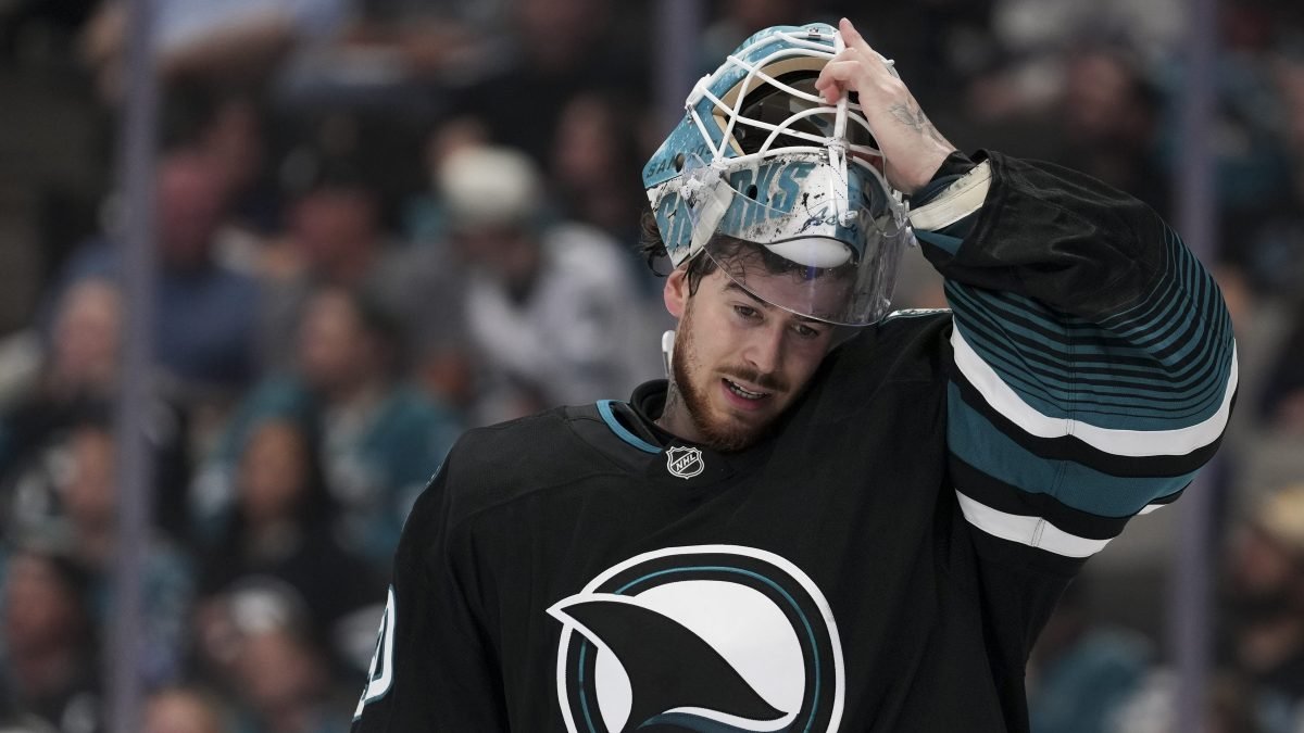 Is goalie Yaroslav Askarov living up to Sharks’ expectations? – NBC Sports Bay Area & California