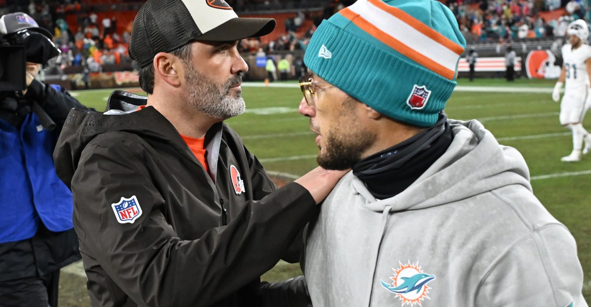Cleveland Browns vs. Miami Dolphins Week 7 Predictions - Wind, rain, and bad football, someone has to win