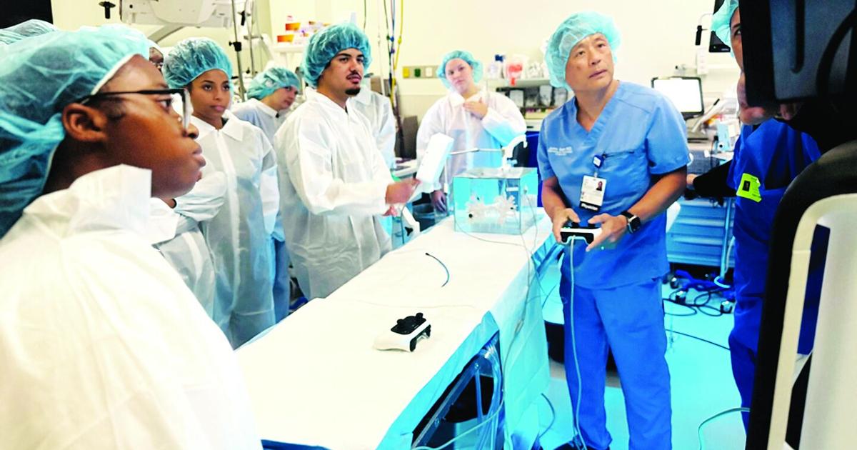 Future surgeons try cutting-edge tech at Lawnwood Hospital | St. Lucie County
