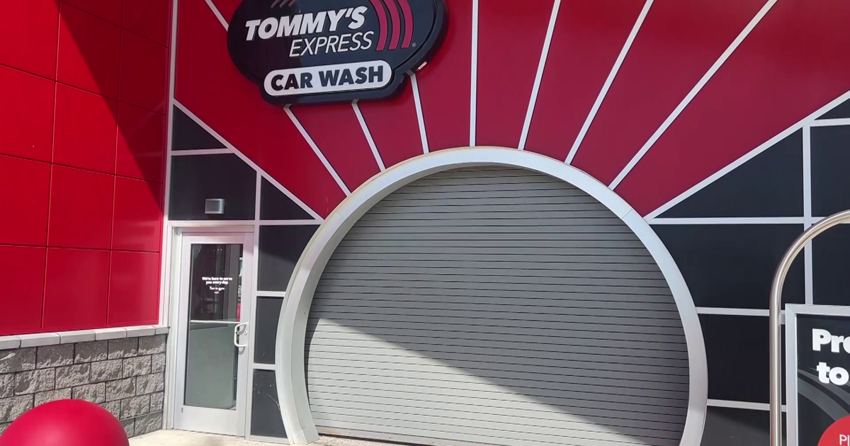 Cape Coral residents react to closing of car wash after 2 months | Lee County