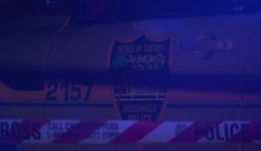 Jacksonville police investigating stabbing on city’s Northside