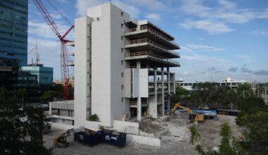 New Fort Lauderdale City Hall to open by 2028, mayor says