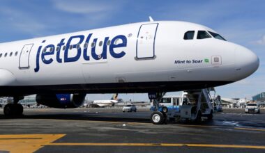 JetBlue flight makes emergency landing in Tampa after flight control issue, FAA says