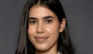 Medical student earns prestigious NIH research fellowship | FIU News