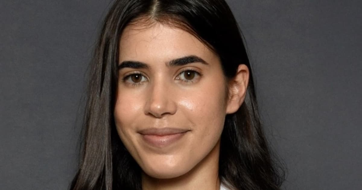 Medical student earns prestigious NIH research fellowship | FIU News