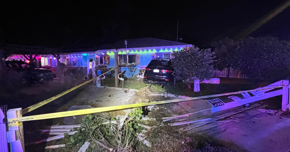St. Pete man arrested after crashing into house in Pinellas County: FHP