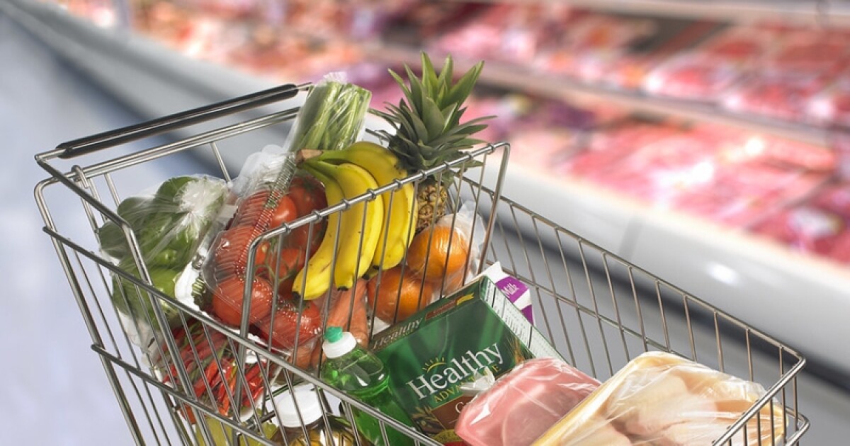 South Florida seniors face 'hunger crisis' as SNAP benefits halt amid federal government shutdown