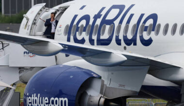 Injuries reported as JetBlue plane diverts to Tampa over flight issue