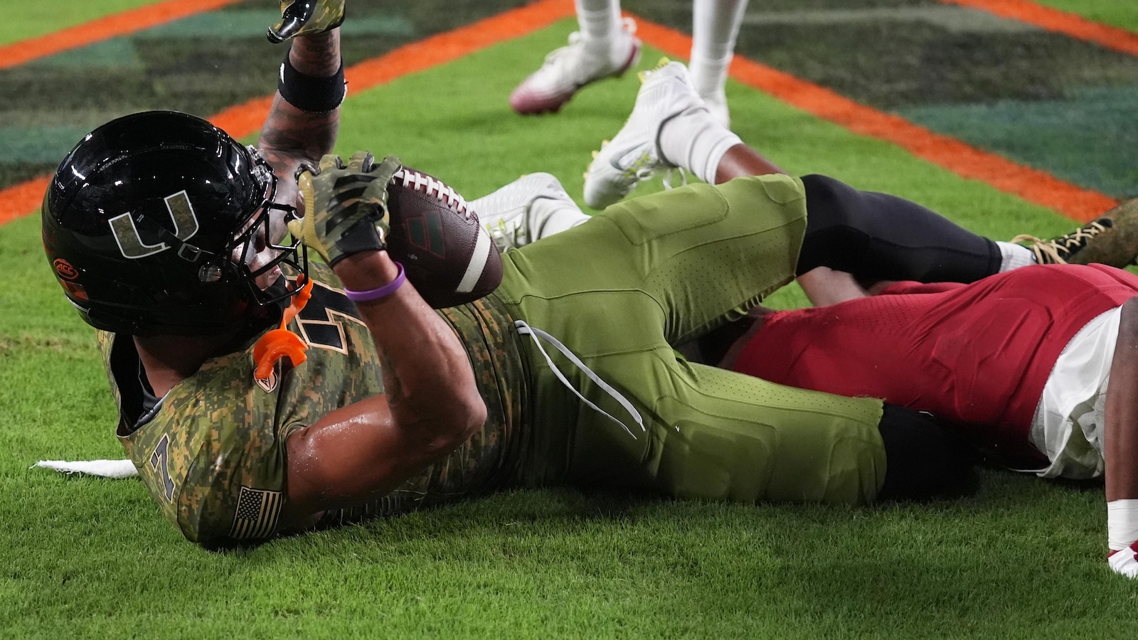 Mark Fletcher Jr. has career-best 3 TDs, No. 9 Miami rolls past Stanford 42-7