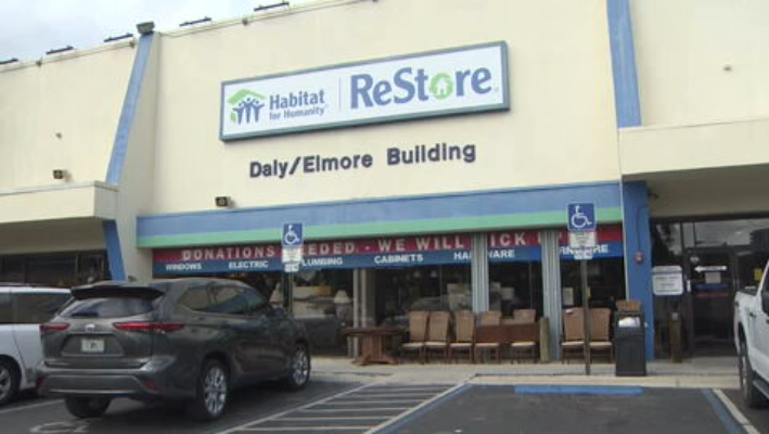 Habitat ReStore of Broward offers special Black Friday deals; proceeds benefit Habitat for Humanity - WSVN 7News | Miami News, Weather, Sports