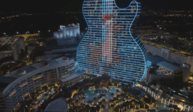 Hard Rock The Holidays offers preview of dazzling holiday light show - WSVN 7News | Miami News, Weather, Sports