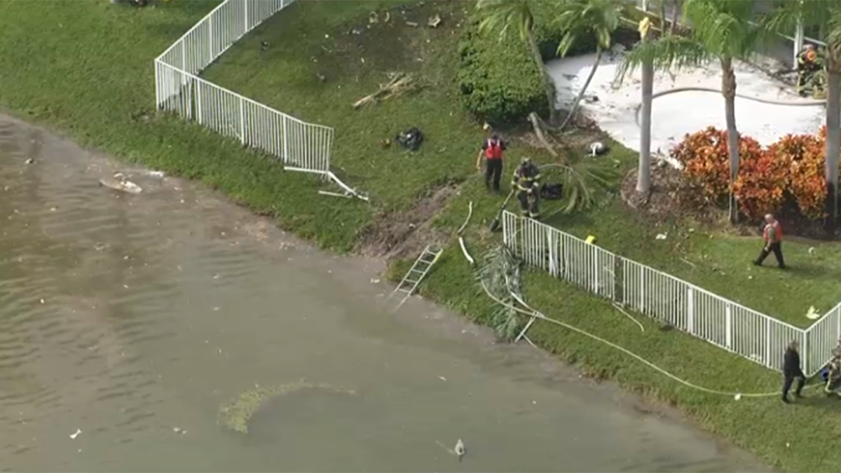 2 killed after Small plane crashes in Coral Springs neighborhood – NBC 6 South Florida