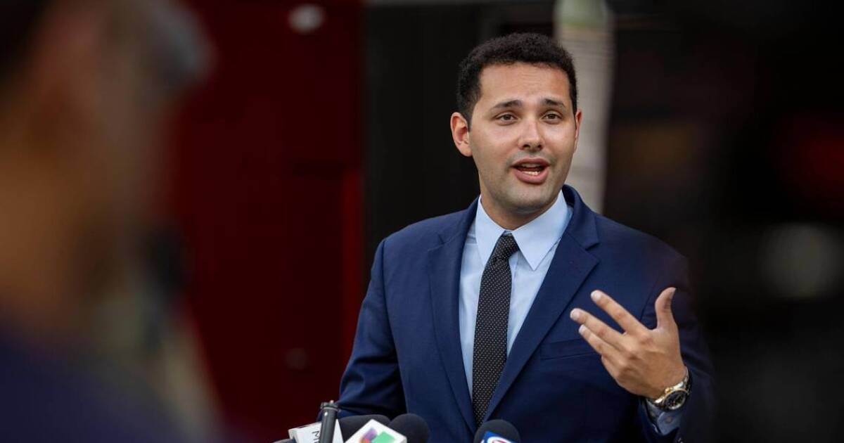 The Epstein files, Hialeah's youngest mayor and the anti-drug attacks in Venezuela