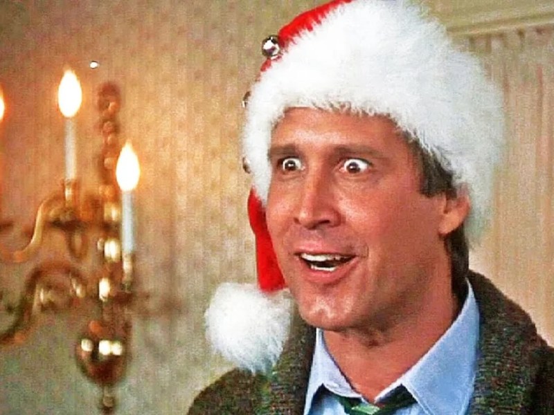 ‘National Lampoon’s Christmas Vacation’ screens in Orlando with star Chevy Chase in the house