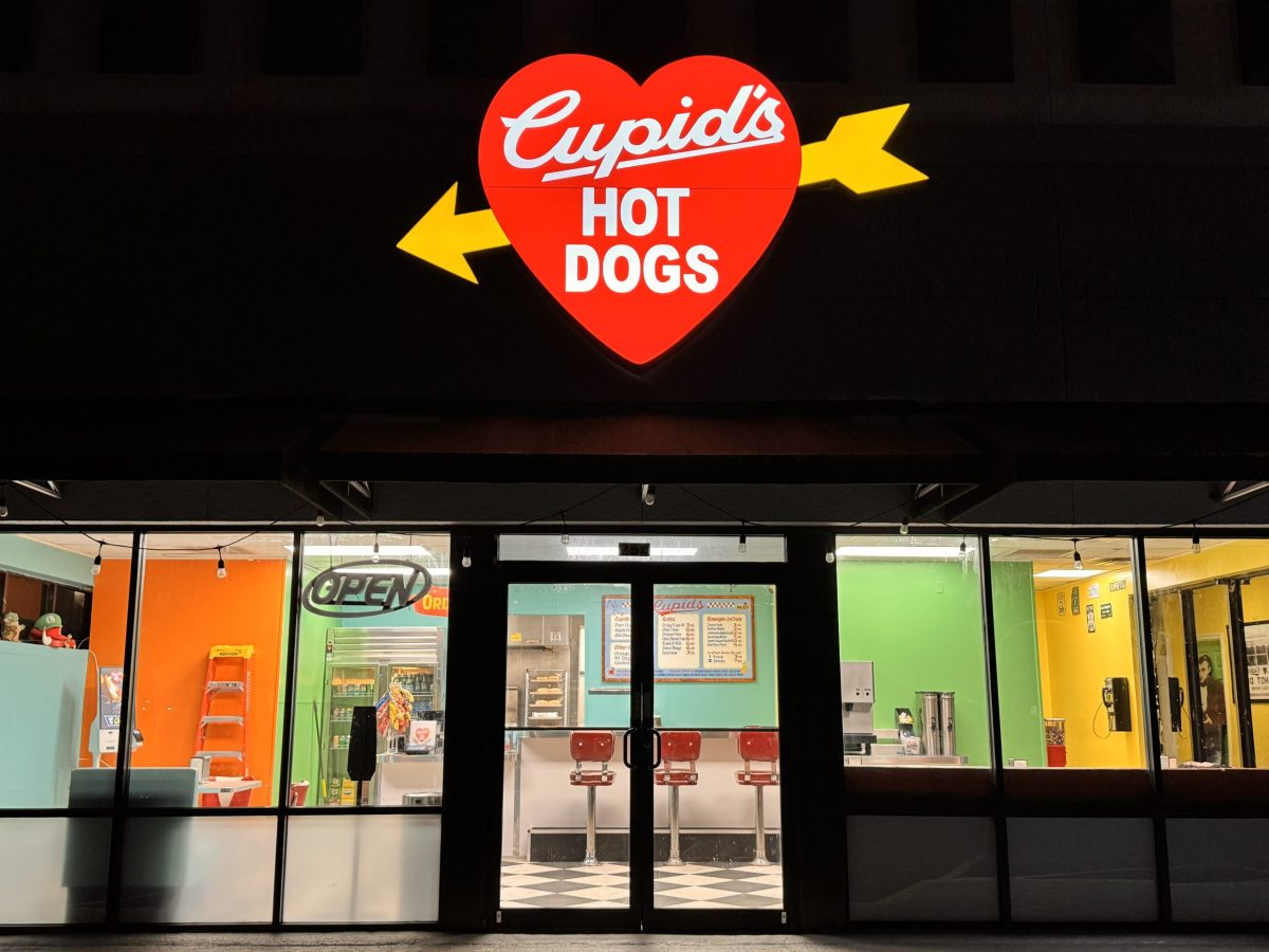 SoCal cult fave Cupid’s Hot Dogs has reopened … in Longwood