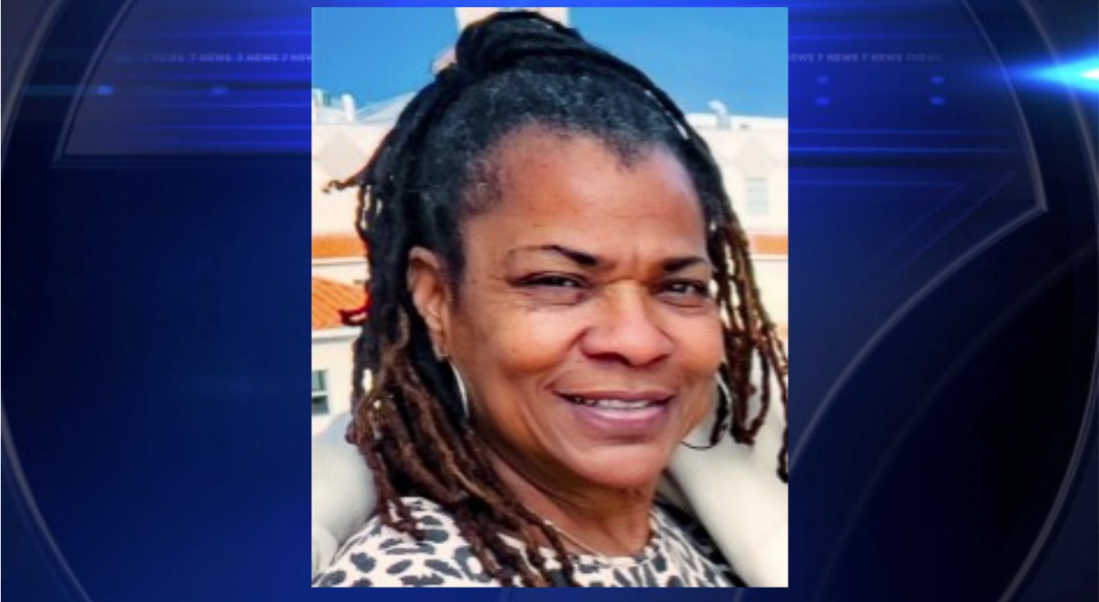 65-year-old woman reported missing from Coconut Grove found safe, police say - WSVN 7News | Miami News, Weather, Sports