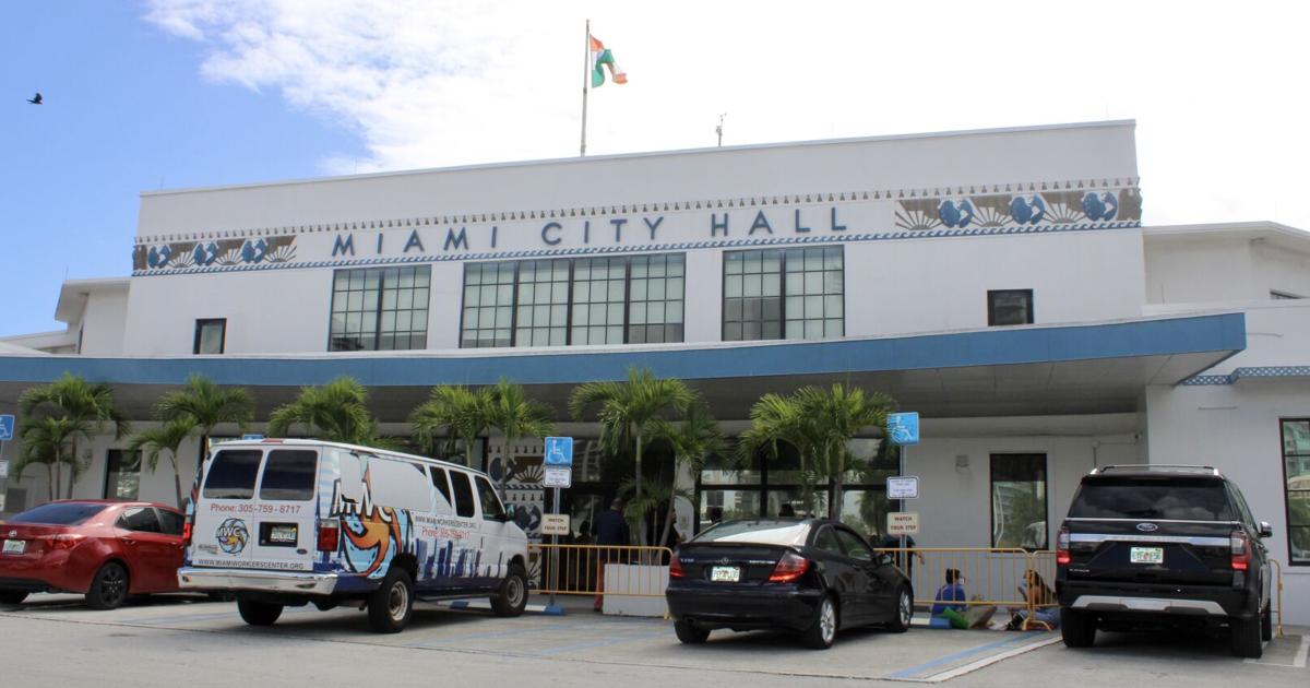 Affordability, transit, corruption: Miami mayoral candidates talk biggest challenges at forum | Local News & Updates | The Miami Times