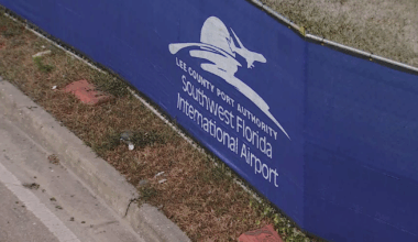 Air travel woes: RSW passengers uneasy as flight reductions loom nationwide | Lee County