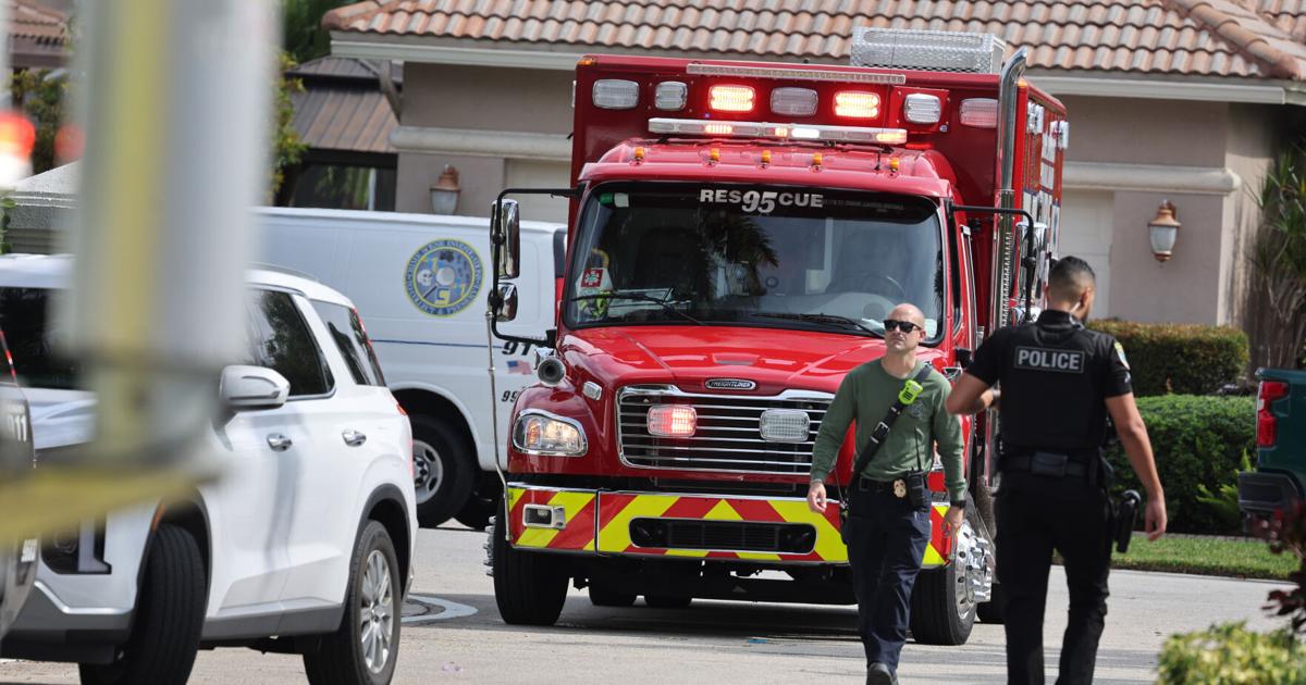 2 dead after small plane on hurricane relief mission to Jamaica crashes in Florida neighborhood | Associated Press National