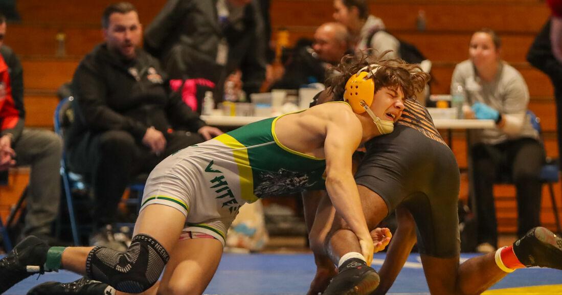 Jacksonville area high school wrestlers to watch in 2025-26 season | Sports