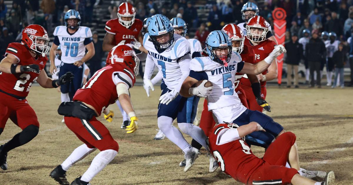 Jacksonville's defense carries 'that energy' on in fourth-round football win | Sports