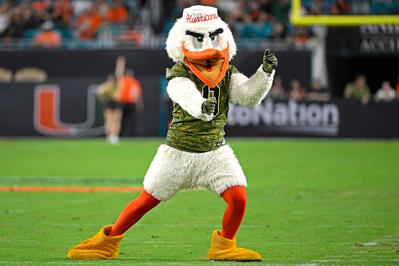 COLLEGE FOOTBALL: OCT 25 Stanford at Miami