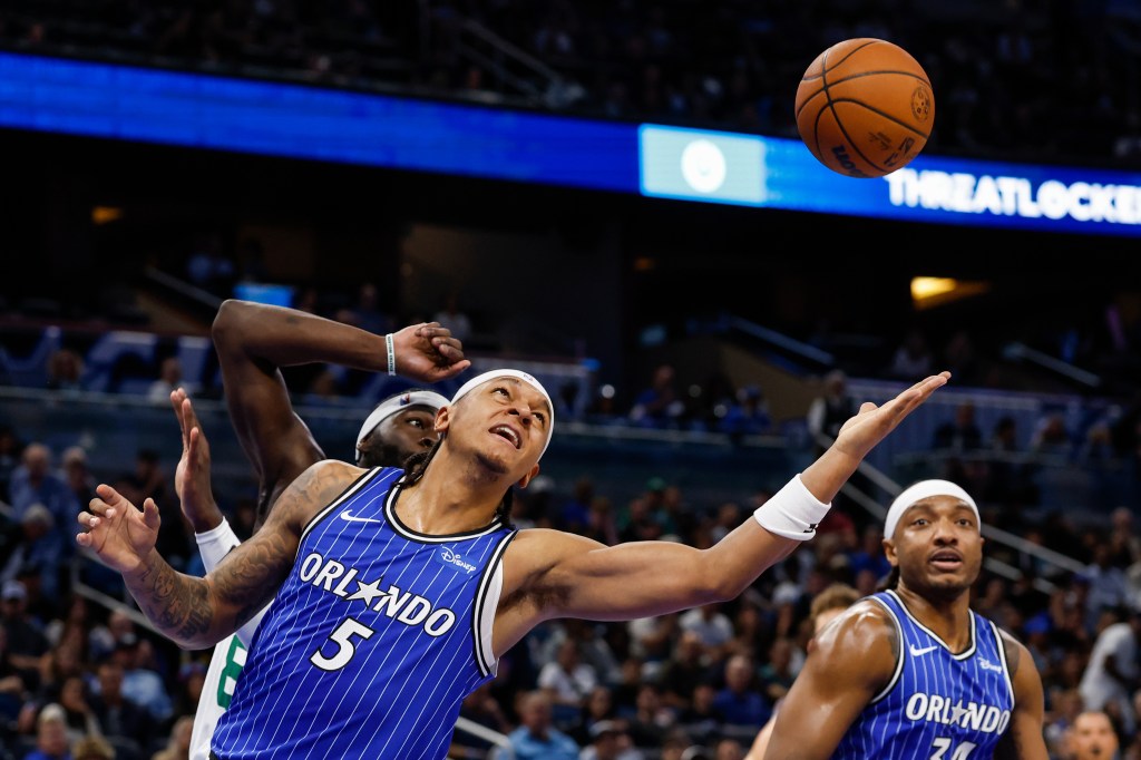 Orlando Magic split 2 games with Boston