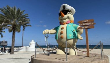 Fort Lauderdale's 20-Foot Snowman Returns With A New Look