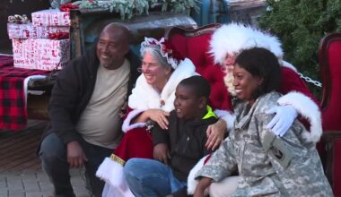 Stuart kicks off holiday season with annual Christmas tree lighting