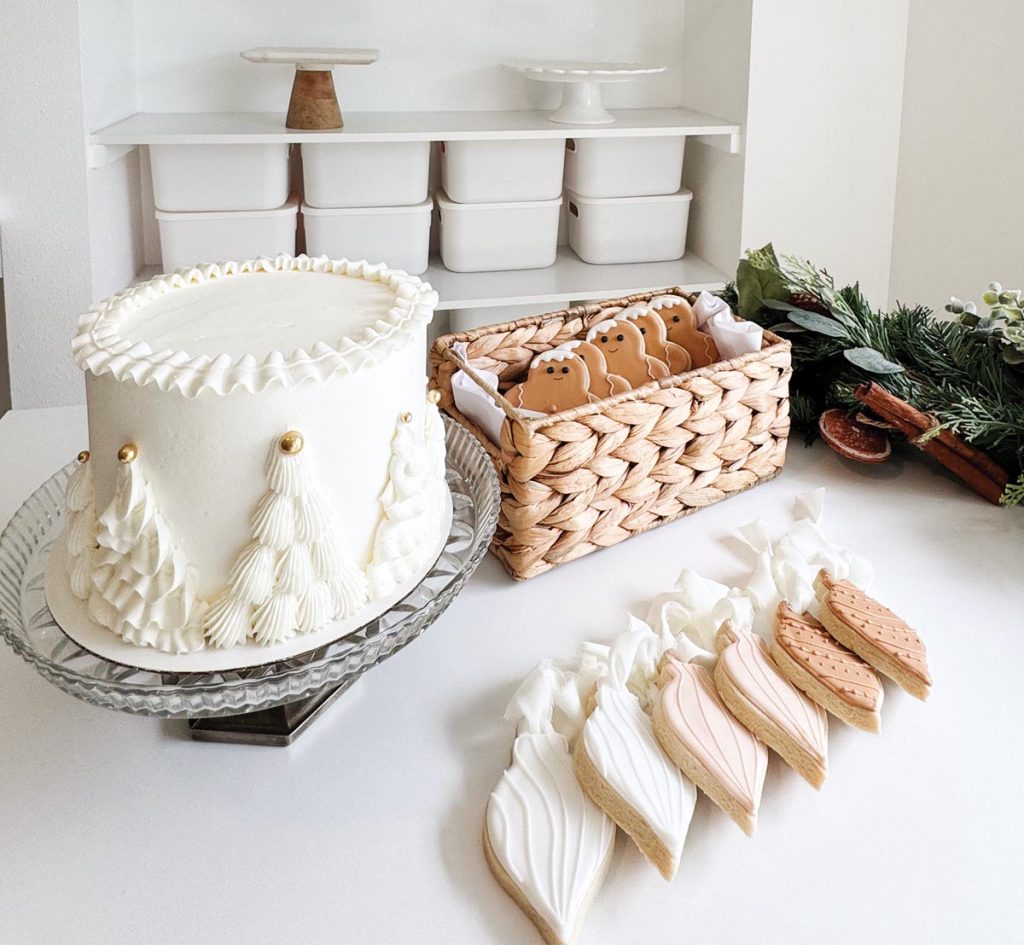 Savor holiday cakes, traditional gingerbread men, lavishly iced sugar cookies, and more. Photo courtesy of Beck’s Dessert Shop