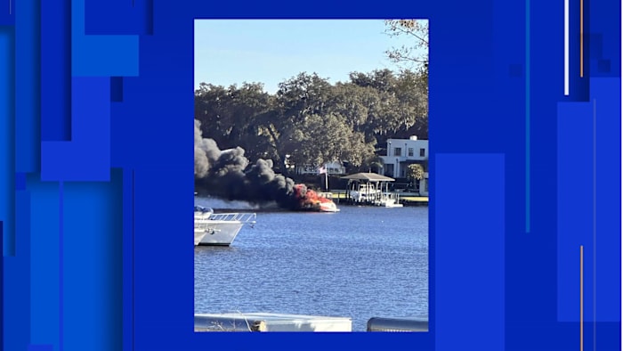 JFRD works to put out boat fire in Ortega River; no injuries reported