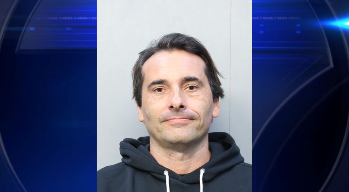 Miami Shores business owner accused of defrauding customer in $12,000 boat sale - WSVN 7News | Miami News, Weather, Sports