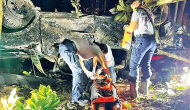 MDFR units respond to vehicle rollover