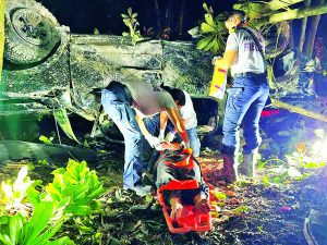 MDFR units respond to vehicle rollover