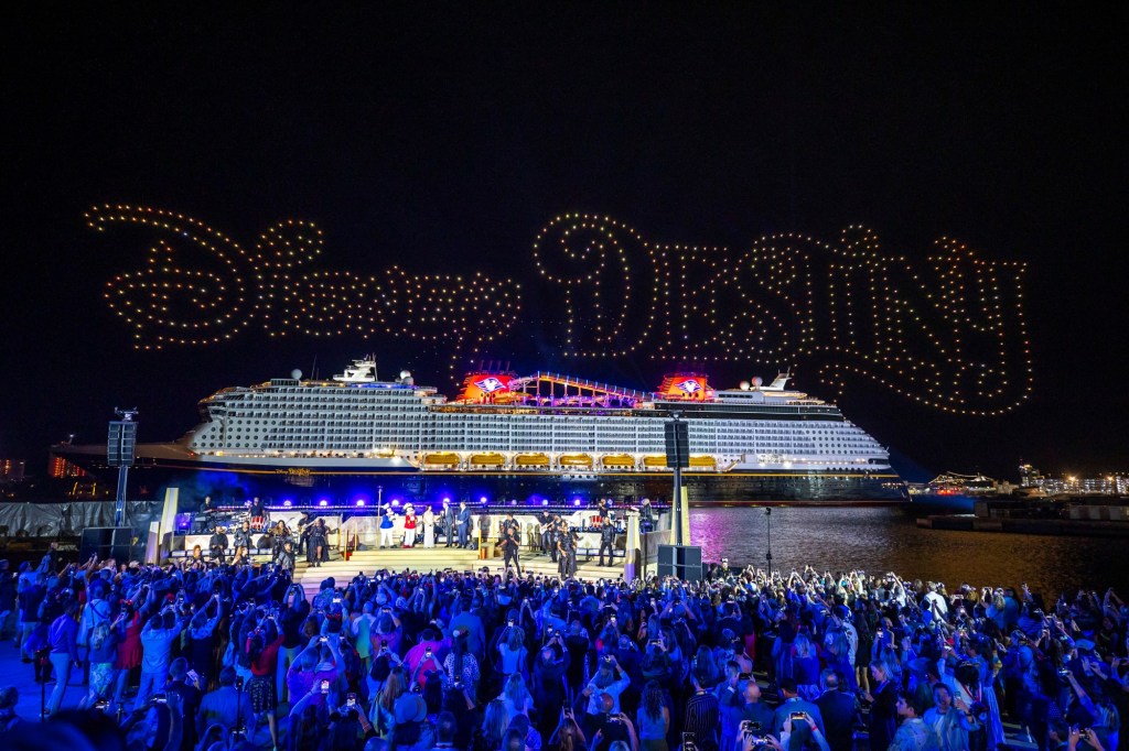 Florida-based Disney Destiny ship christened with drone show