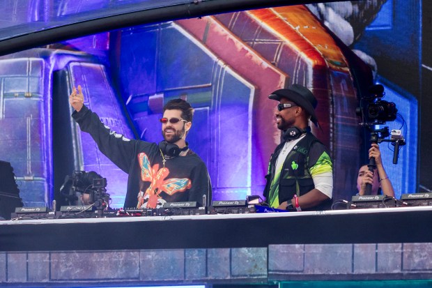 Alok and Green Velvet perform a back-to-back set during EDC...