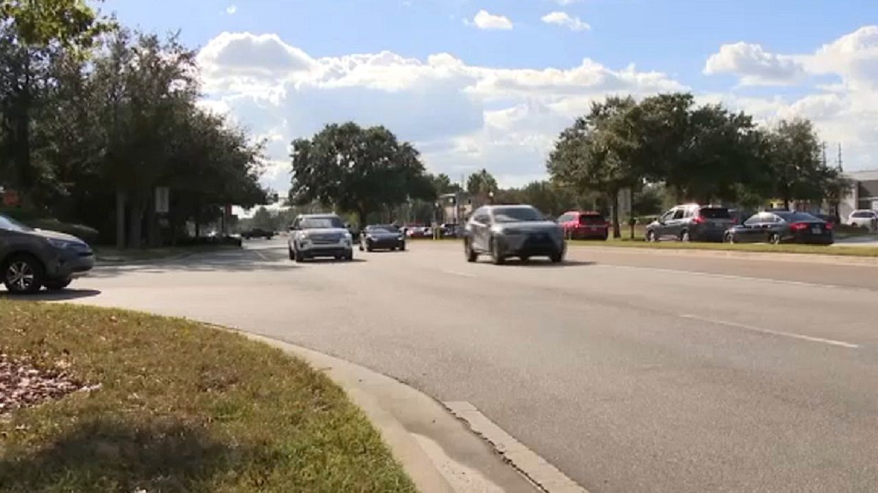 Land O’ Lakes drivers looking for fix at busy intersection