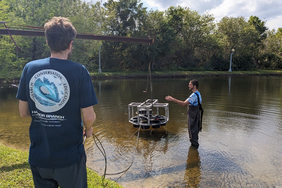 FAU’s CAROSEL Offers New ‘Spin’ on Real-Time Water Quality Monitoring