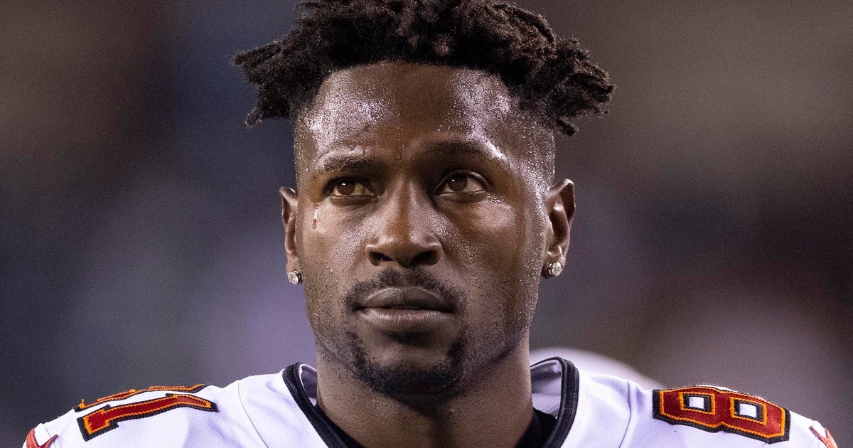 Antonio Brown released on $25,000 bail, ordered to wear GPS monitor in Miami attempted murder case