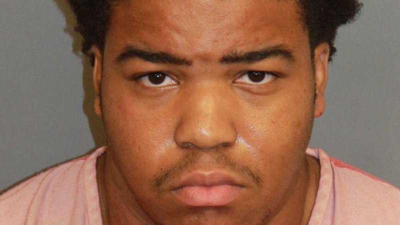 UAB football player from South Florida accused of stabbing 2 teammates before game