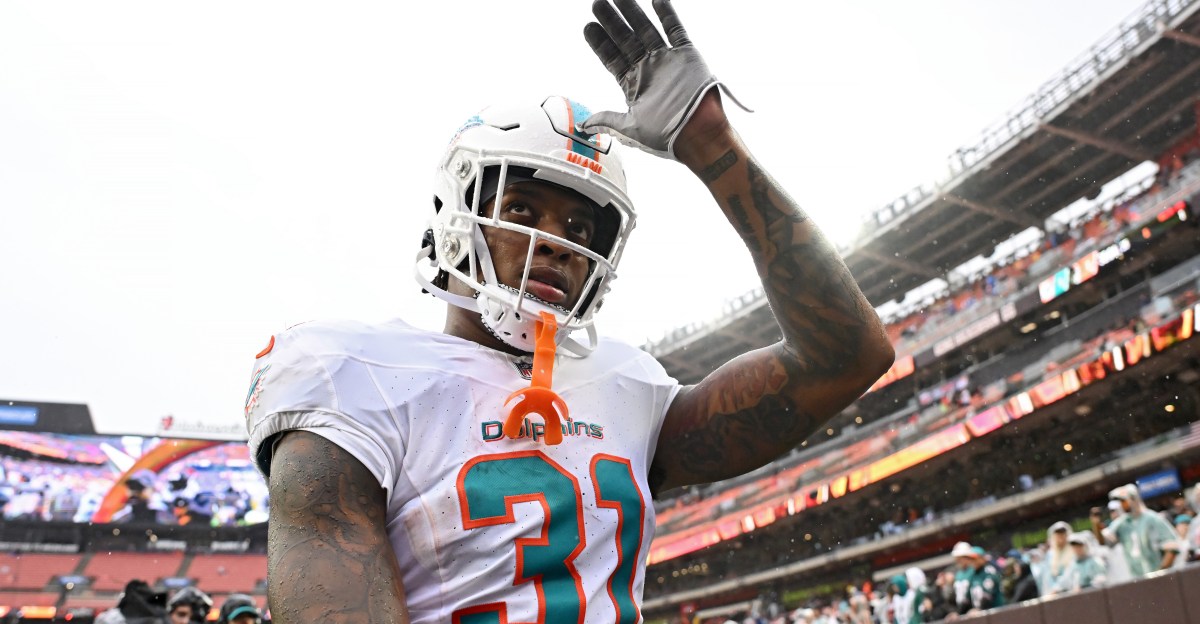 3 Miami Dolphins I Think You Should Add Before Your Fantasy Football Playoffs