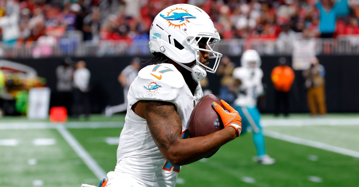 Miami Dolphins fan confidence takes dip after bye, ahead of New Orleans Saints Week 13 game