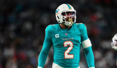 Miami Dolphins trade rumors: Bradley Chubb, Jaylen Waddle not dealt at deadline following Jaelan Phillips deal