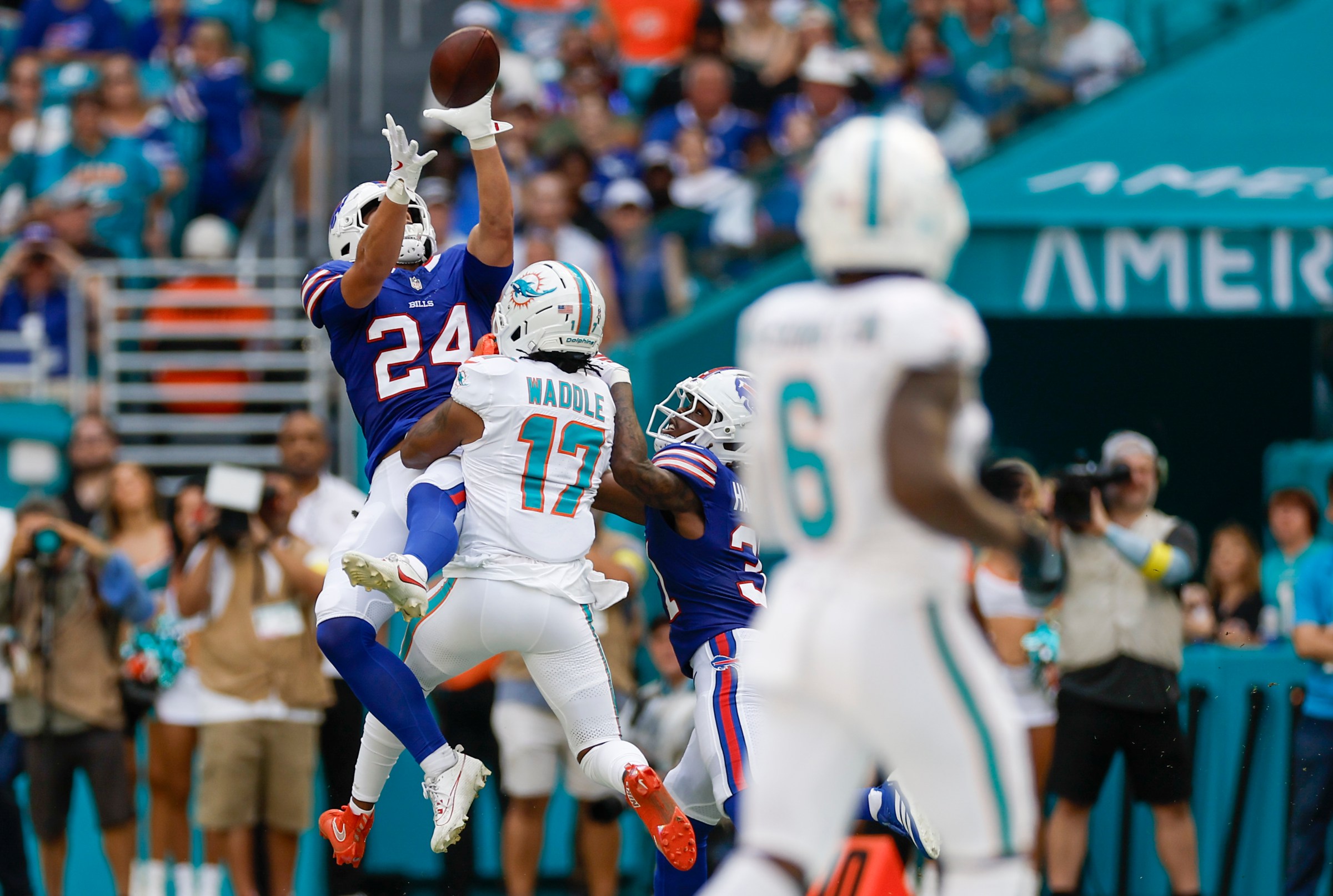MIAMI GARDENS, FL - NOVEMBER 09: Buffalo Bills safety Cole Bishop (24) intercepts a pass intended for Miami Dolphins wide receiver Jaylen Waddle (17) during the game between the Miami Dolphins and the Buffalo Bills on November 9, 2025 at Hard Rock Stadium in Miami Gardens, Fl. (Photo by David Rosenblum/Icon Sportswire via Getty Images)