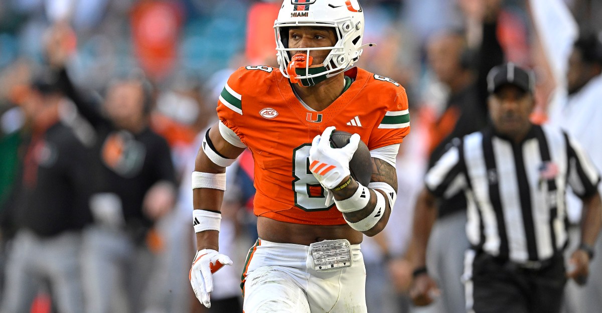 Miami Hurricanes Ranked 13th in third CFP rankings for 2025
